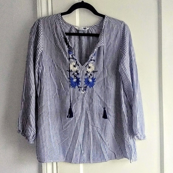 Old Navy Blue Striped Embroidered Floral Tassle - Picture 2 of 8